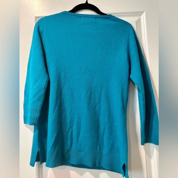 Blue Sweater - Picture 2 of 2